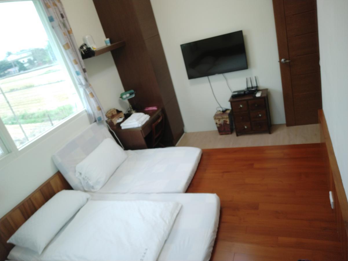 Home-Link B&B Fenglin Екстер'єр фото